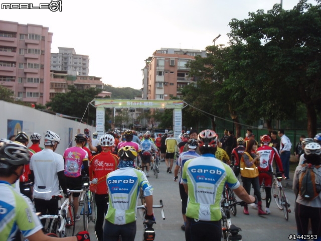 12-05 陽金p字 照片，春風車隊邊騎邊拍