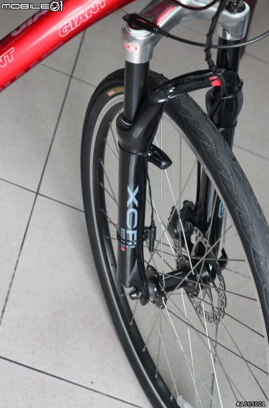 不見箱之入門登山車GIANT IGUANA DISC小紅瓜開箱文……