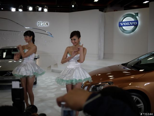 (更新(爆?S60出動))年車展2011(2010) VOLVO的SG最正最爆 CAR SHOW NEW S60 T5搶先發 呵呵