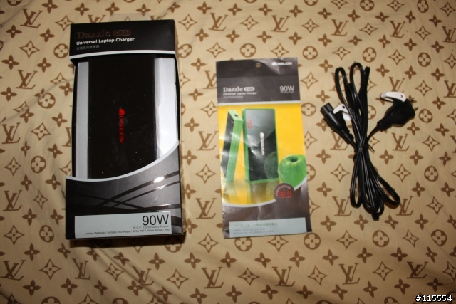 [開箱]"良興電子"慘劇之輕薄萬用變壓器Dazzle S100[U36絕配]