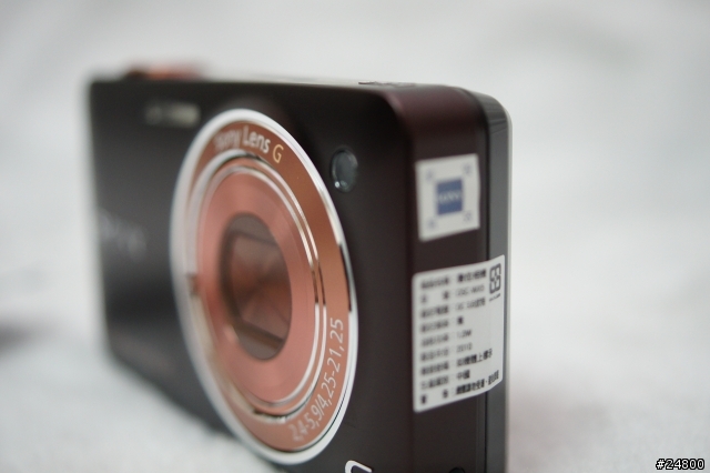[開箱分享] SONY  WX5  美又有型的隨身機~