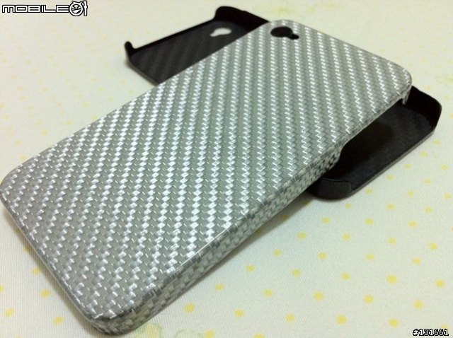 [分享]玻璃纖維&碳纖維 iPhone4 保護殼 (新增實際上機照)