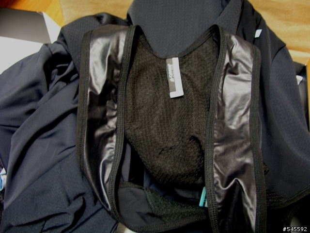 冷冬前,ASSOS TK434_S5 &TK607_S5七分吊帶褲開箱