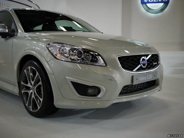 (更新(爆?S60出動))年車展2011(2010) VOLVO的SG最正最爆 CAR SHOW NEW S60 T5搶先發 呵呵