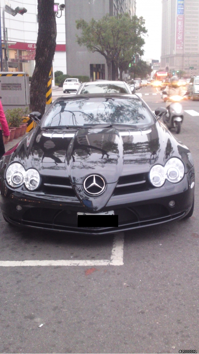 巧遇台中黑色SLR