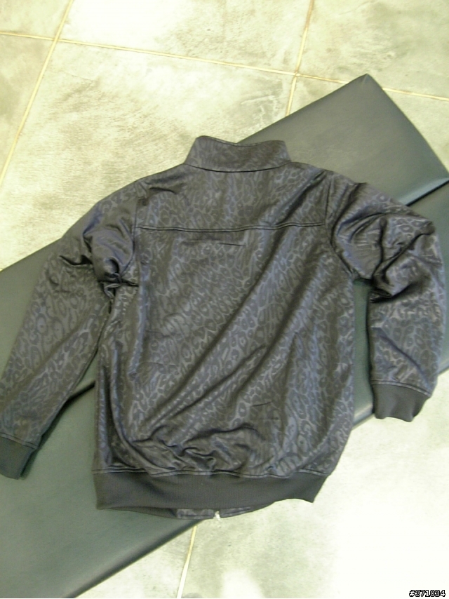 Converse超閃亮夾克!!!