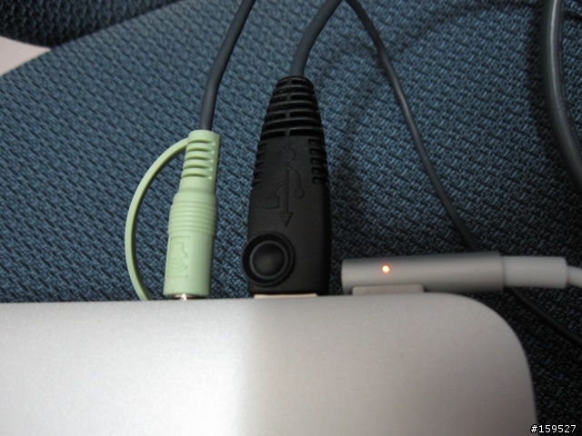 台版11.6 macbook air開箱分享  新增kvm轉接器使用心得