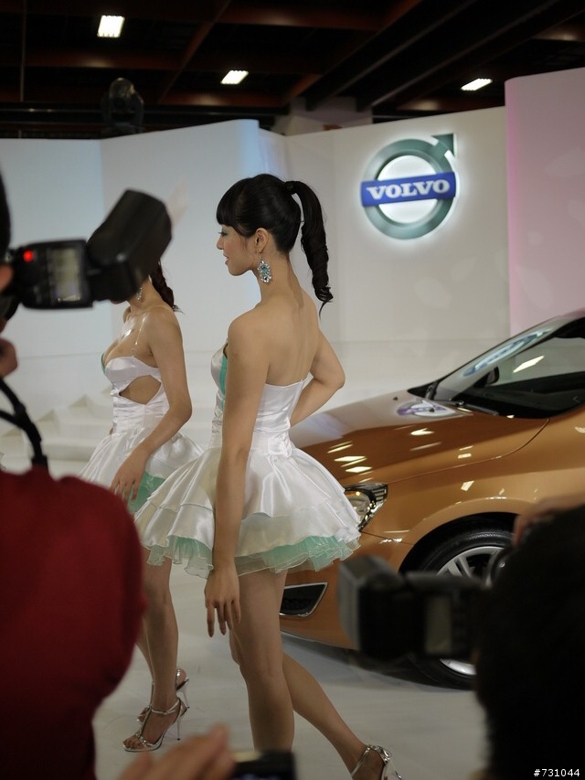 (更新(爆?S60出動))年車展2011(2010) VOLVO的SG最正最爆 CAR SHOW NEW S60 T5搶先發 呵呵