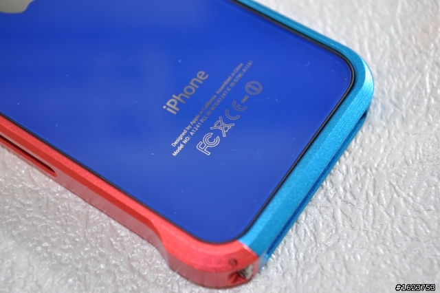 分享  I phone 4 之超人大戰鋼鐵人