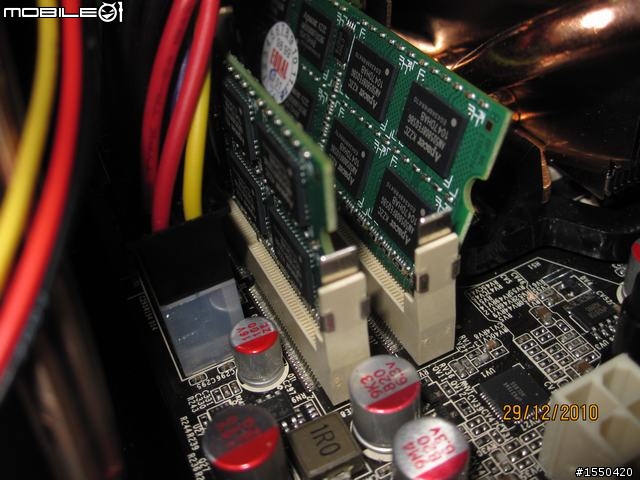 [開箱]瑕不掩瑜-mini 890gx小鋼炮現身!!期盼Apacer黃金甲