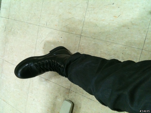 [實穿]2011SS Diesel Men's Cassidy Lace up 仿舊的Diesel 靴子
