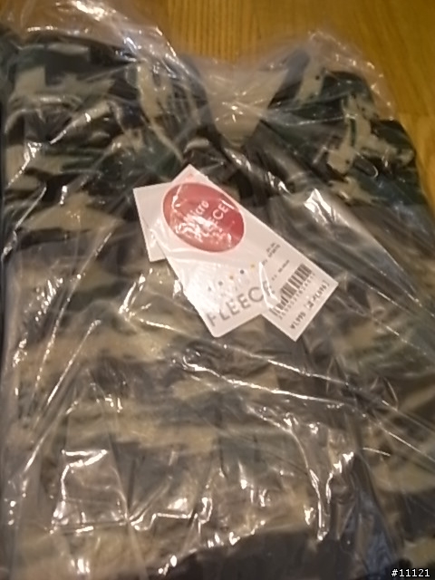 不必人擠人的uniqlo