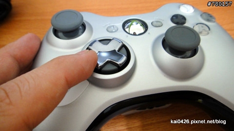 <開箱> XBOX 360 新型控制器 消光銀
