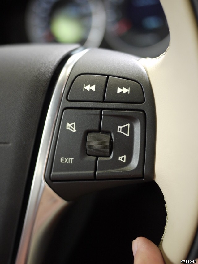 (更新(爆?S60出動))年車展2011(2010) VOLVO的SG最正最爆 CAR SHOW NEW S60 T5搶先發 呵呵