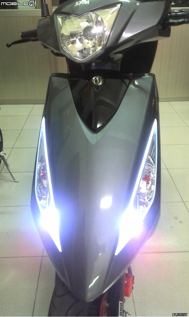 {開箱}遲來的SYM GT150(小改12/18更新-H4大燈)