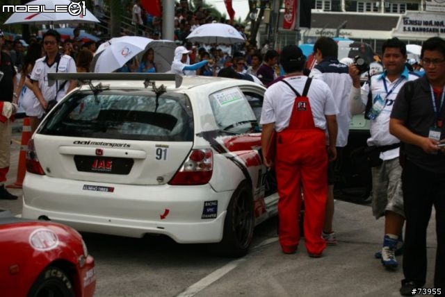 <分享>Stand 21 DaytonaII 專業防火賽車鞋與2010泰國邦盛海灘賽車嘉年華的一些照片