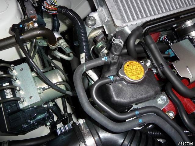 [開箱]久違的IMPREZA WRX STI SEDAN（GVF）新增底盤照片