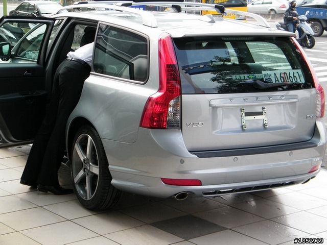 VOLVO NEW D4搶先體驗  40.8kg扭力真不是蓋的 口頭下訂