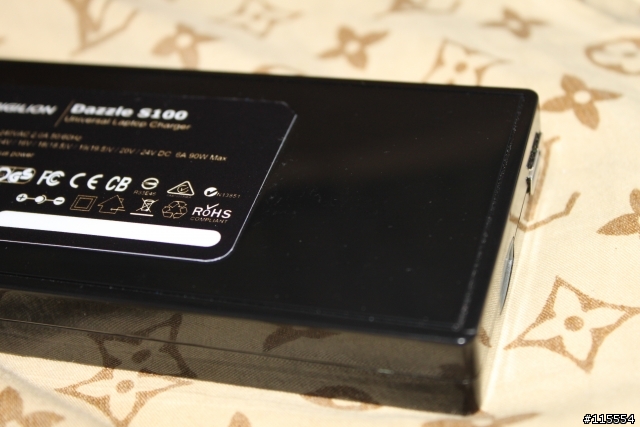 [開箱]"良興電子"慘劇之輕薄萬用變壓器Dazzle S100[U36絕配]