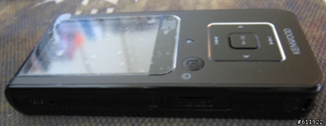 [簡陋開箱]KENWOOD MGF504 MP3 隨身聽