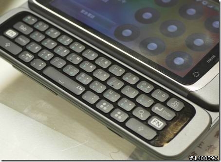 HTC Desire Z不專業開箱文(長指甲的最愛)