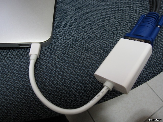 台版11.6 macbook air開箱分享  新增kvm轉接器使用心得