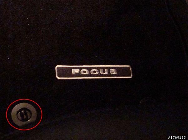【開箱文分享】2010 年 Focus 1.8L 4D 豪華汽油版