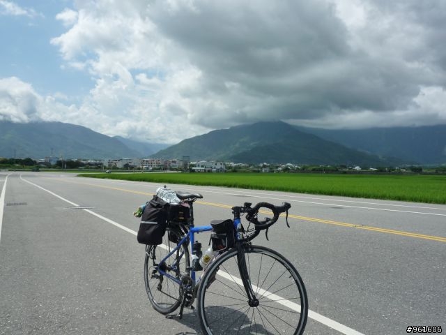 【遊記分享】鐵馬浪人之流浪全台灣~~DAY9~~終於在民國100年前PO完了，祝大家新年快樂~~