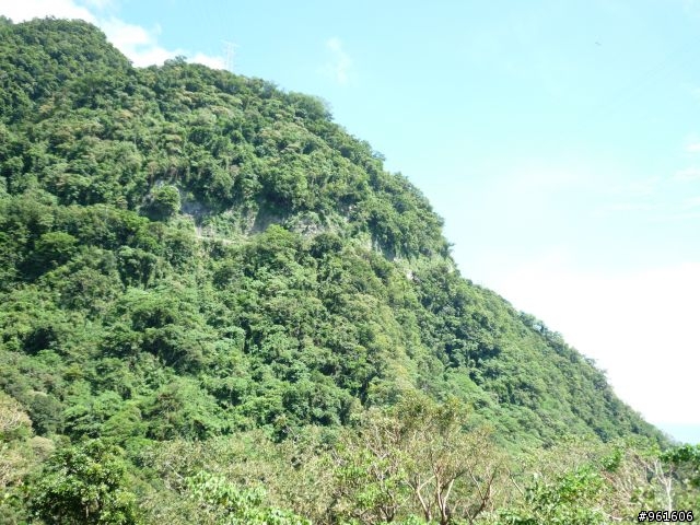 【遊記分享】鐵馬浪人之流浪全台灣~~DAY9~~終於在民國100年前PO完了，祝大家新年快樂~~