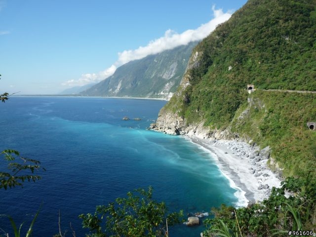 【遊記分享】鐵馬浪人之流浪全台灣~~DAY9~~終於在民國100年前PO完了，祝大家新年快樂~~