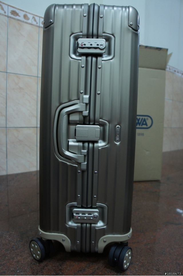 愛上了！ RIMOWA 係金Ａ