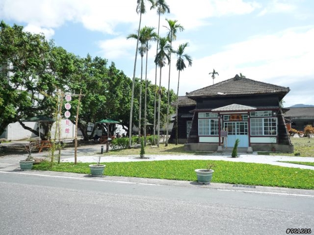 【遊記分享】鐵馬浪人之流浪全台灣~~DAY9~~終於在民國100年前PO完了，祝大家新年快樂~~