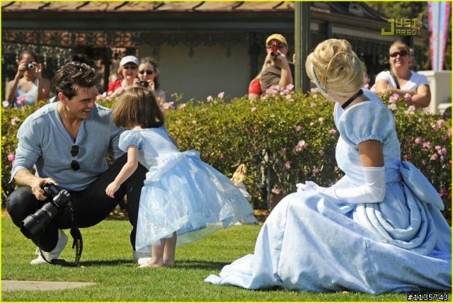 用Nikon的名人還真不少(有圖)