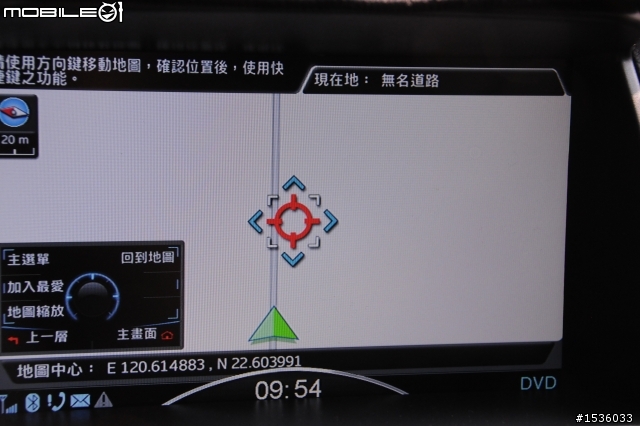 聖誕老人開Luxgen SUV進城了：萬金聖母聖殿耶誕夜、萬金綠色隧道、劉氏宗祠、萬巒豬腳