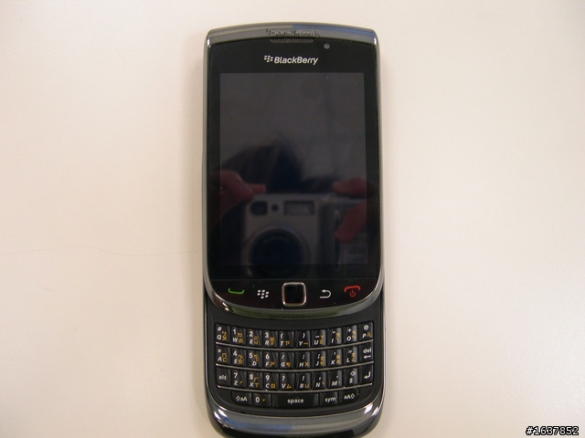 【不專業開箱】Blackberry torch 9800 & Blackberry 6.0系統試用分享