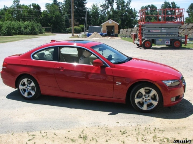 [分享] 北美 2010 328i xDrive coupe 紅色雙門