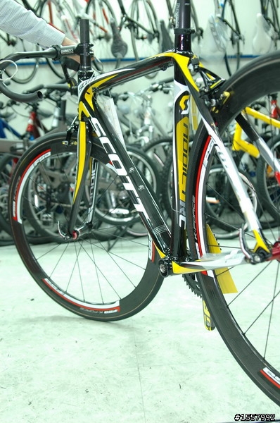 [12/26 更新後篇] 天之驕子 Scott Addict RC 之無法低調的定裝及組車全紀錄