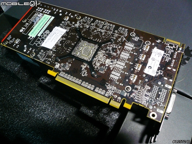 [Intel] i7-950 ＆ EAH6870 ＆ Rampgae 的邂逅（開箱）