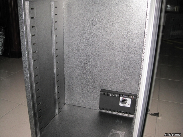 收藏家 CT-82 防潮箱 開箱文