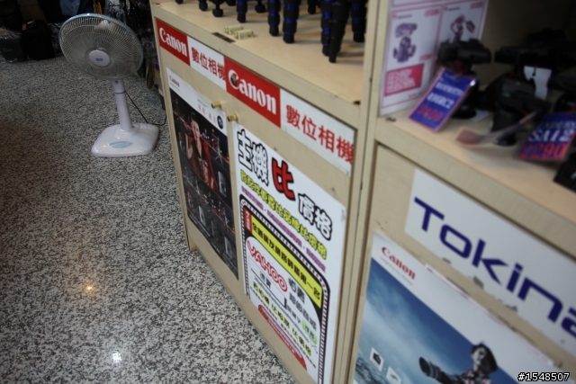 「小小開箱」CANON 60D+Sigma 17-50mm F2.8 EX DC OS HSM