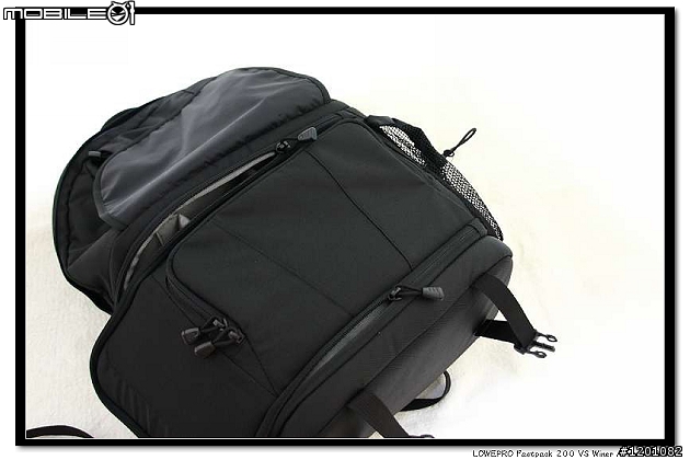 [開包文]LOWEPRO Fastpack 200 & Winer Armor S1552 & Winer Armor X1542