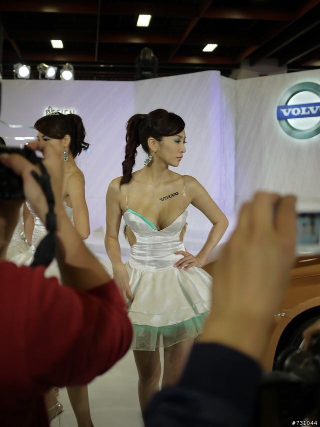 (更新(爆?S60出動))年車展2011(2010) VOLVO的SG最正最爆 CAR SHOW NEW S60 T5搶先發 呵呵