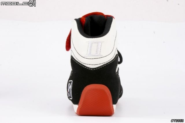 <分享>Stand 21 DaytonaII 專業防火賽車鞋與2010泰國邦盛海灘賽車嘉年華的一些照片