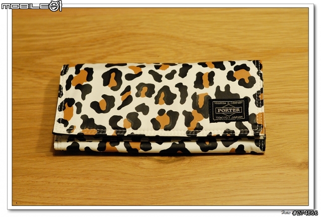 開箱 ~ Head Porter Wallet ~ Svelte & Snow Leopard