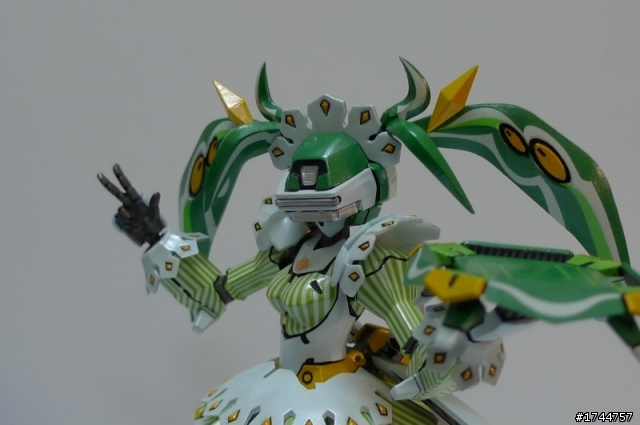 電腦戰機 1/100 飛燕女僕 萌葱白糸折鶴蘭