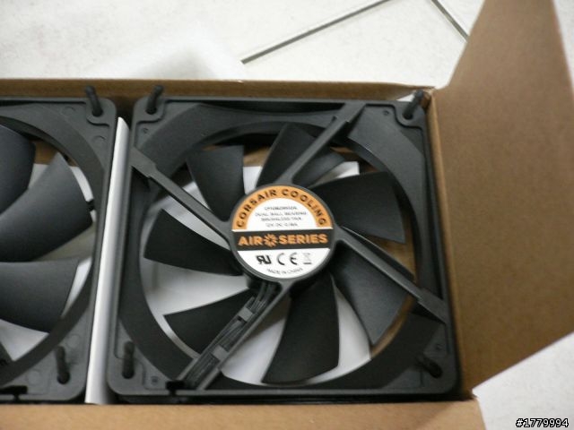 [開箱] CORSAIR A70 簡測