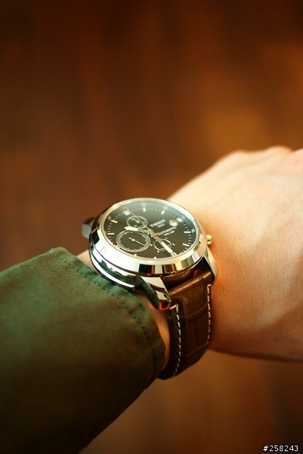 【西西分享】TISSOT PRC200---UPDATE厚版牛皮鱷魚壓紋錶帶