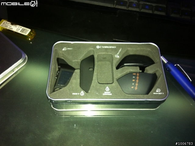 C Y B O R G   R.A.T 9  新型滑鼠 簡易開箱