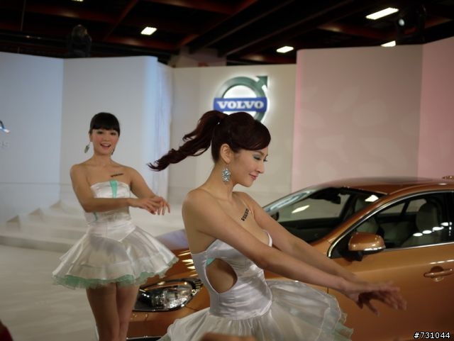 (更新(爆?S60出動))年車展2011(2010) VOLVO的SG最正最爆 CAR SHOW NEW S60 T5搶先發 呵呵