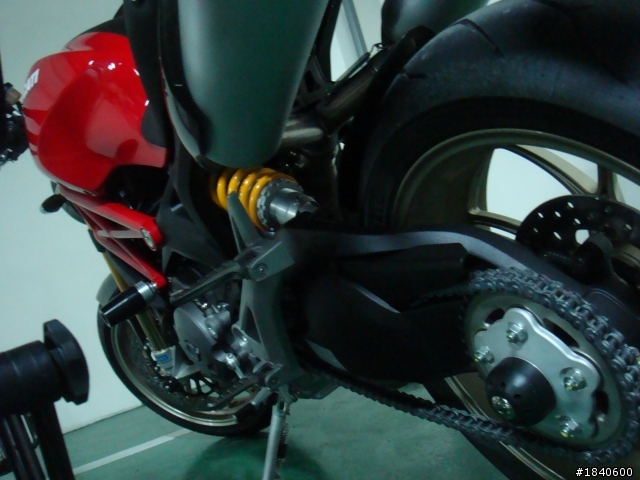 [開箱文] Ducati Monster 1100S